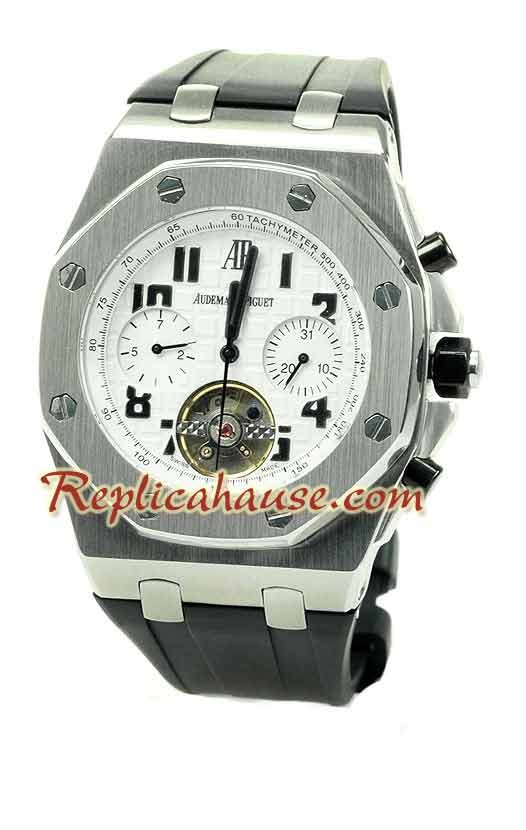 Audemars Piguet Offshore Movimiento Japonés in Suizo Casing