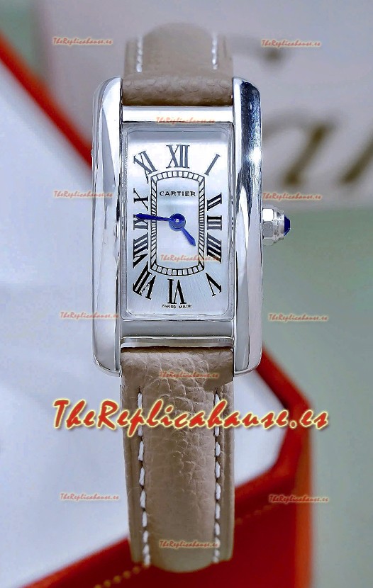 Reloj Cartier Tank Americaine de acero de 19,4 mm con correa beige y movimiento de cuarzo suizo