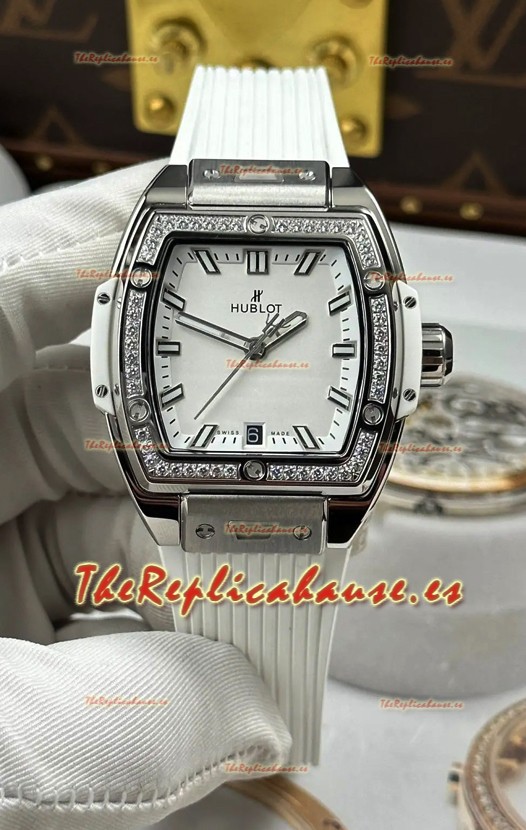 Reloj Hublot Spirit of Big Bang con caja de acero y esfera blanca de 39 mm, superclon