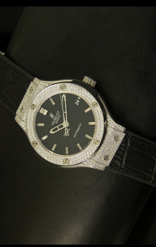 Hublot Classic Fusion 39MM Caja con Diamantes Incrustados 