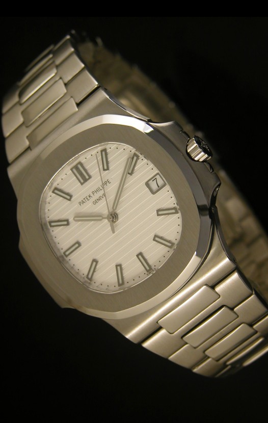 Patek Philippe Nautilus 5711 Reloj Suizo Jumbo color Blanco - Ultima Edición Réplica Escala 1:1