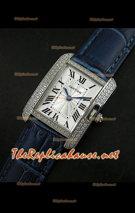 Cartier Tank Française para damas malla bisel de diamantes estuche de acero.