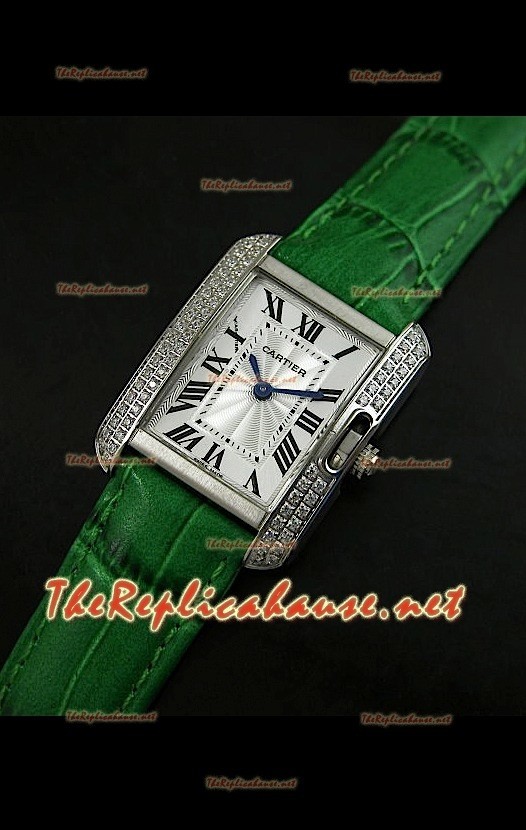 Cartier Tank Française para damas malla bisel de diamantes estuche de acero.