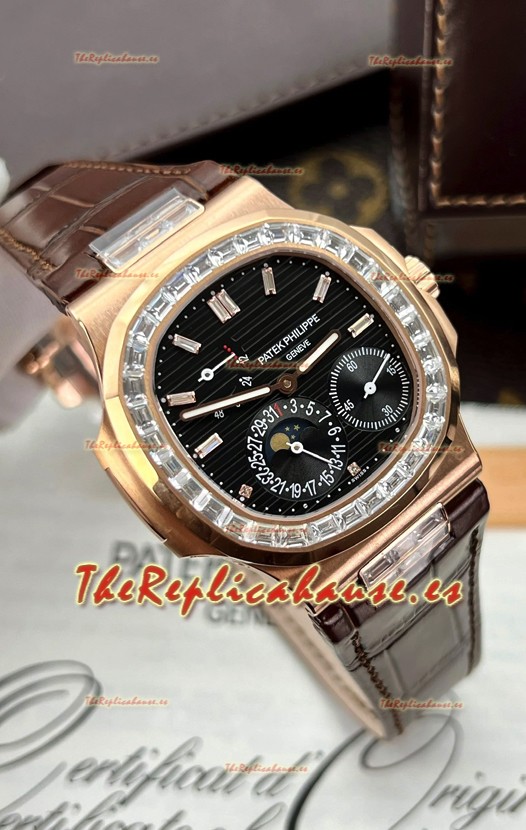 Patek Philippe Nautilus 5712R 1:1 Quality Reloj Réplica Suiza en Dial Negro Correa Marrón