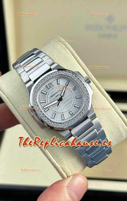 Patek Philippe Nautilus Super Clone 7010 32MM Réplica Espejo 1:1 Dial Acero 
