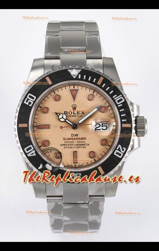 Rolex Submariner DiW Caja de Acero con Acabado Arenado y Bisel de Fibra de Carbono. Dial Beige.