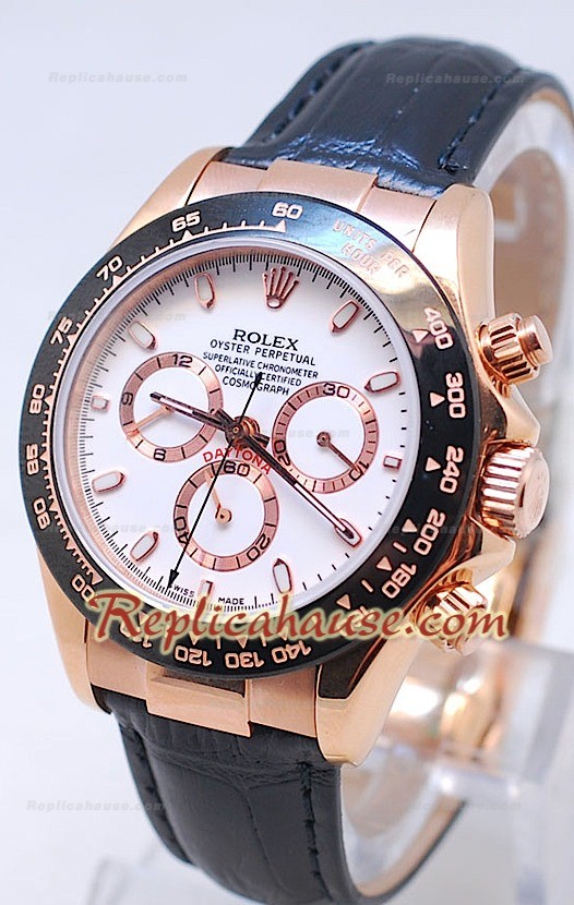 Rolex Daytona Cronógrafo Bisel MonoBlock Cerachrom, Esfera Blanca con Carcasa de Oro Rosa y Correa Negra
