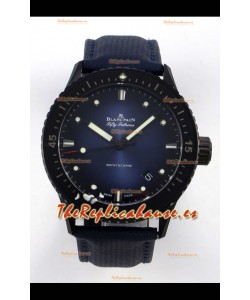 Reloj Blancpain Fifty Fathoms Superclon con caja de cerámica, correa de cuero y esfera azul