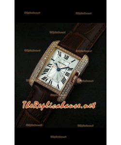 Cartier Tank Française para damas malla bisel de diamantes estuche dorado.