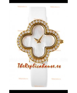 Reloj Van Cleef & Arpels Alhambra de oro amarillo con bisel de diamantes y esfera de perlas