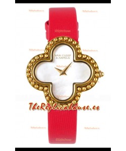 Reloj Van Cleef & Arpels Alhambra de oro amarillo con correa roja